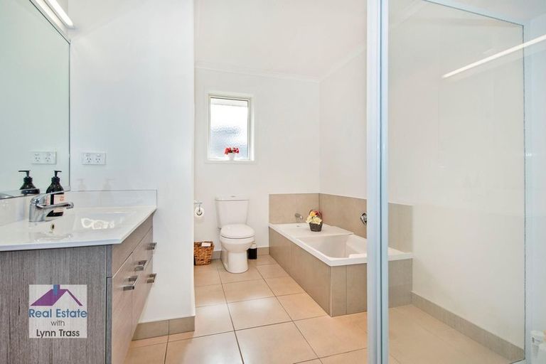 Photo of property in 42 Wairau Drive, Tikipunga, Whangarei, 0112