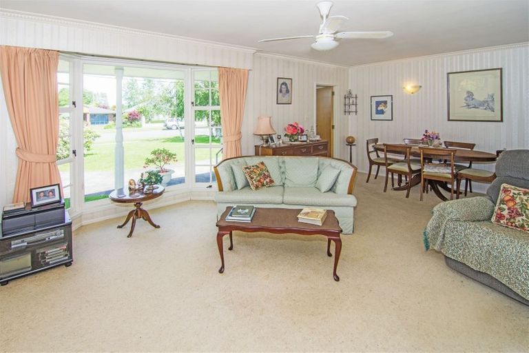 Photo of property in 12 Chamberlain Road, Masterton, 5810