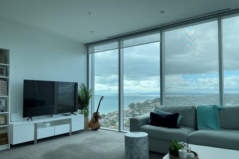 Photo of property in Sentinel Apartments, 2203/3 Northcroft Street, Takapuna, Auckland, 0622