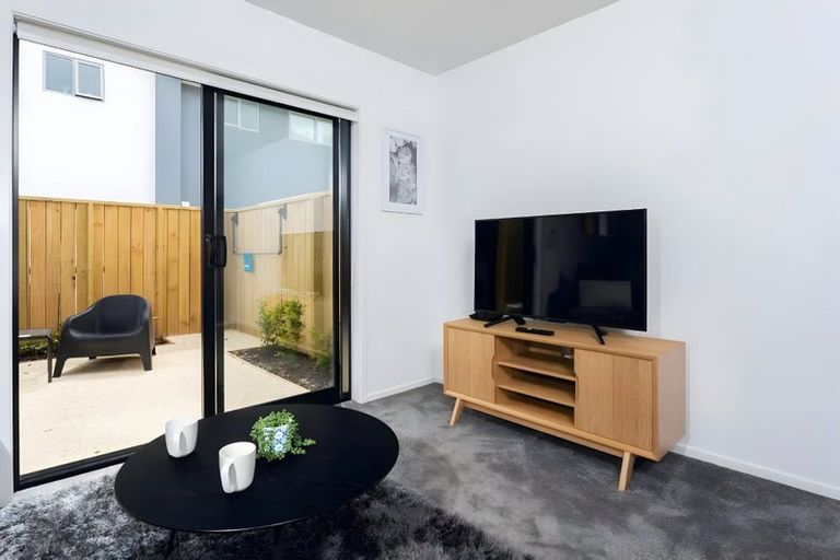 Photo of property in 4/221 Armagh Street, Christchurch Central, Christchurch, 8011