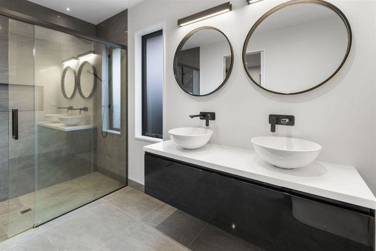 Photo of property in 231 Highsted Road, Casebrook, Christchurch, 8051