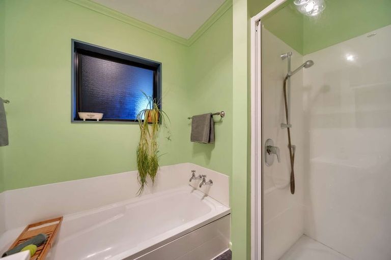 Photo of property in 5 Tom Plato Drive, Te Anau, 9600