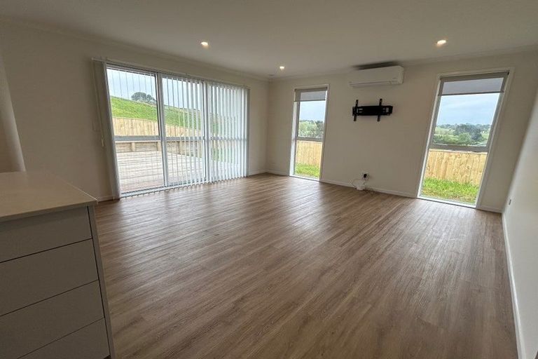 Photo of property in 152 Hitchen Road, Pokeno, 2402