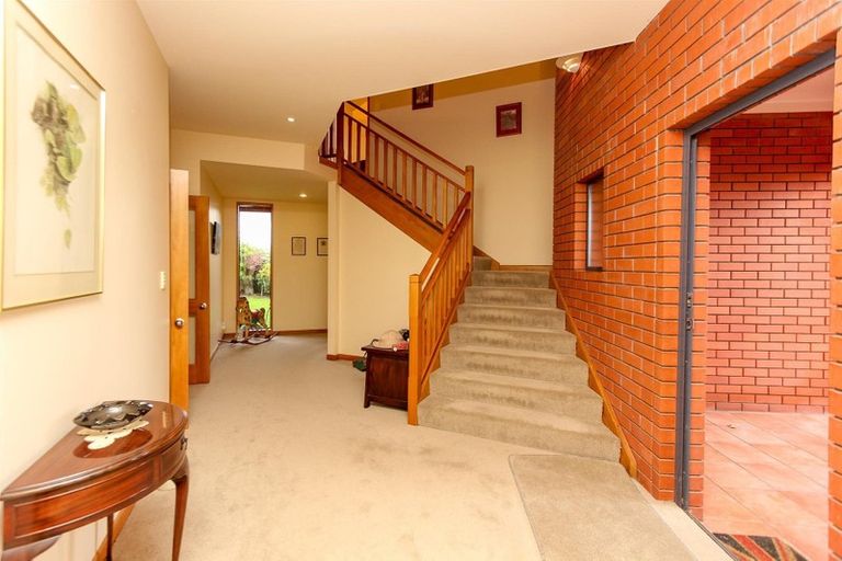 Photo of property in 96g Branch Road, Highlands Park, New Plymouth, 4312