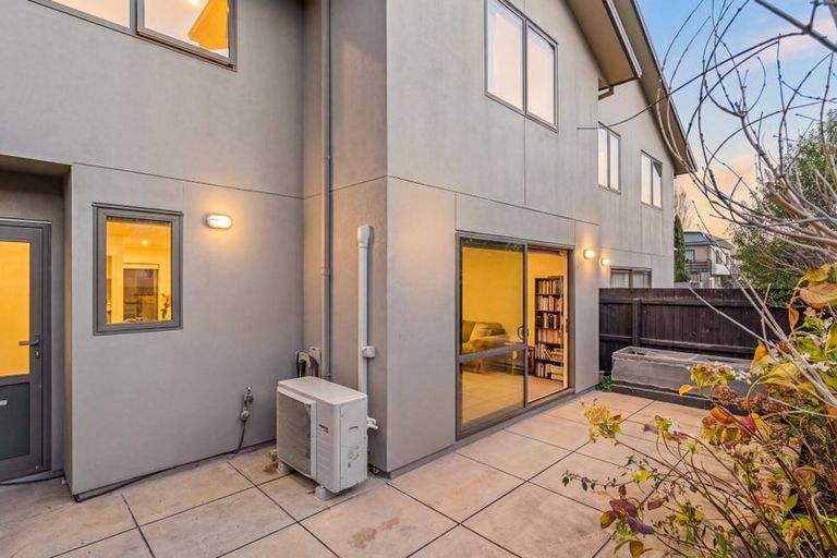 Photo of property in 2/38 Brockworth Place, Riccarton, Christchurch, 8011