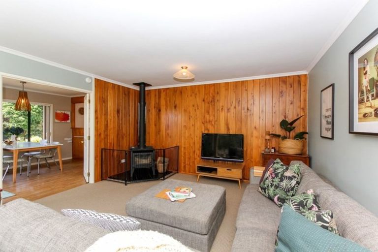 Photo of property in 537 Richmond Road, Lepperton, New Plymouth, 4373