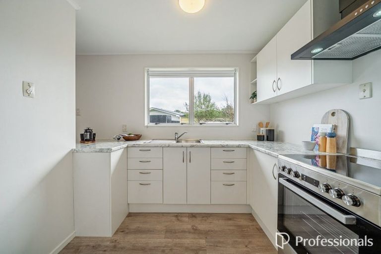 Photo of property in 180b Major Drive, Kelson, Lower Hutt, 5010