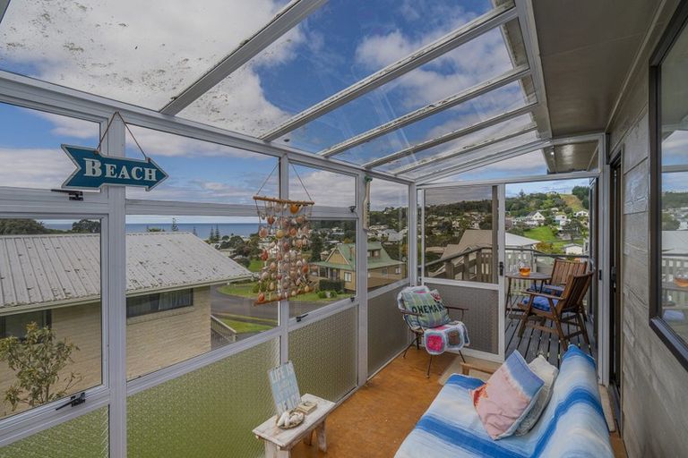 Photo of property in 114 Tuna Place, Onemana, Whangamata, 3691