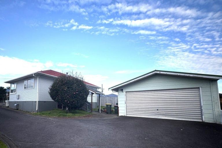 Photo of property in 1 Thomson Avenue, Dinsdale, Hamilton, 3204