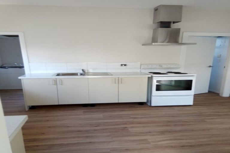 Photo of property in 15 Owles Terrace, New Brighton, Christchurch, 8061