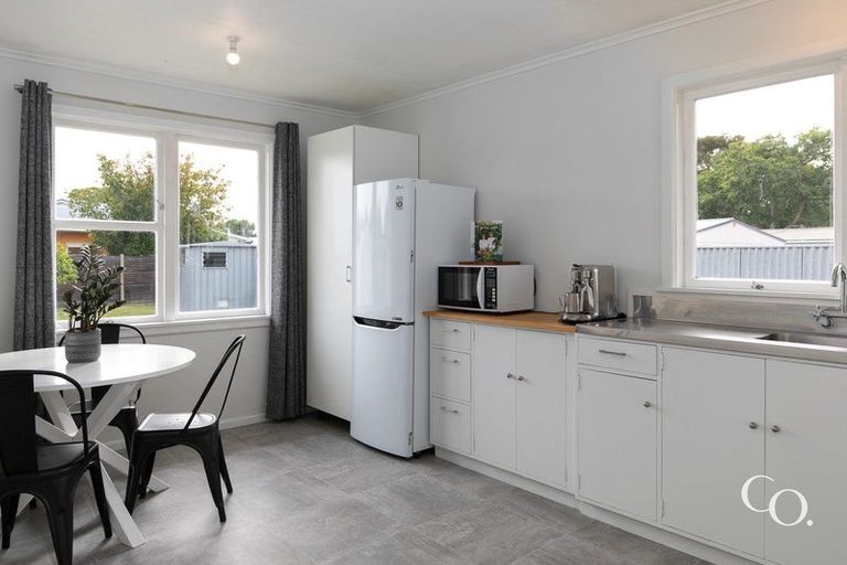 Photo of property in 27 Upham Street, Havelock North, 4130