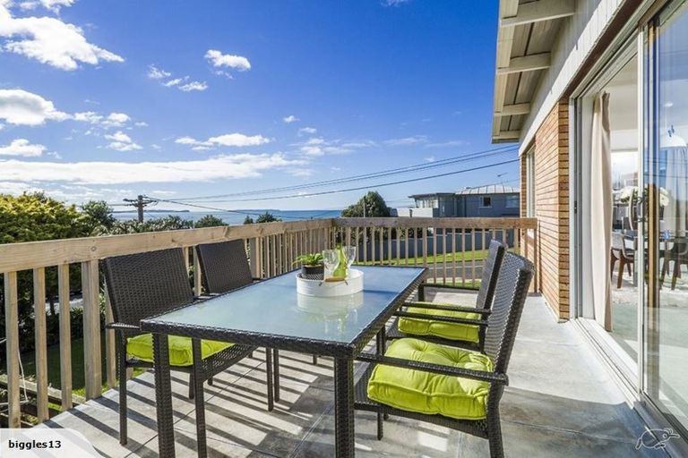 Photo of property in 1/47 Braemar Road, Rothesay Bay, Auckland, 0630