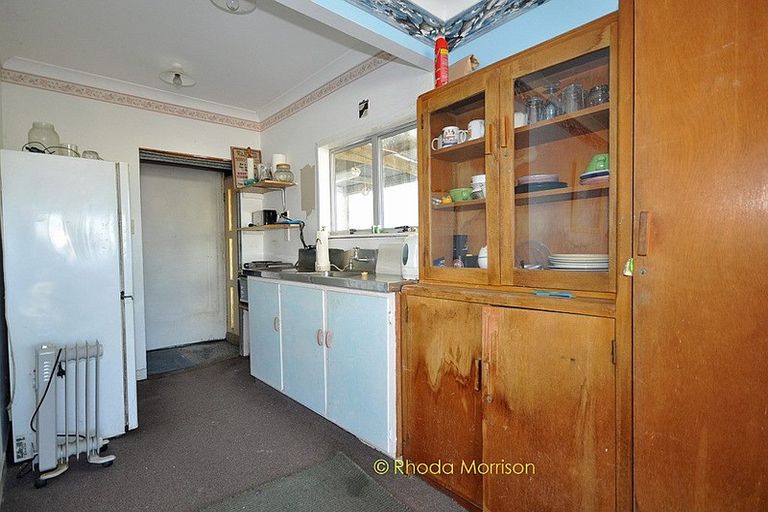 Photo of property in 32 Sandy Beach Road, Tinopai, 0593