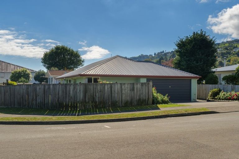 Photo of property in 16 Blackwood Street, Wakatu, Nelson, 7011