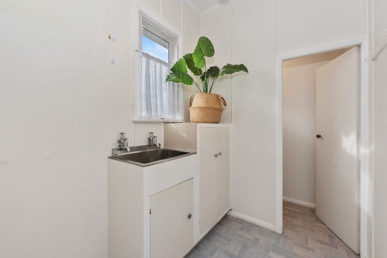 Photo of property in 45 Mansel Avenue, Hillcrest, Hamilton, 3216