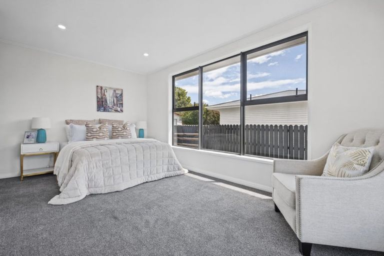 Photo of property in 80 Cambridge Terrace, Papatoetoe, Auckland, 2025