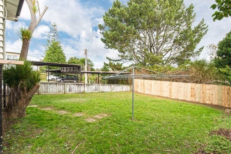 Photo of property in 1/31 Blease Street, New Lynn, Auckland, 0600