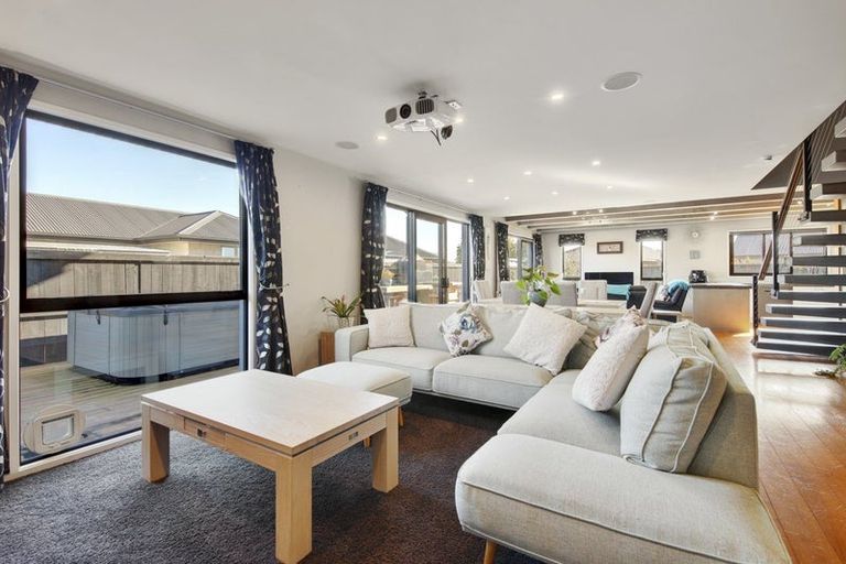 Photo of property in 55 Sovereign Boulevard, Kaiapoi, 7630