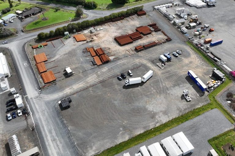 Photo of property in 1187a Great South Road, Runciman, Drury, 2578