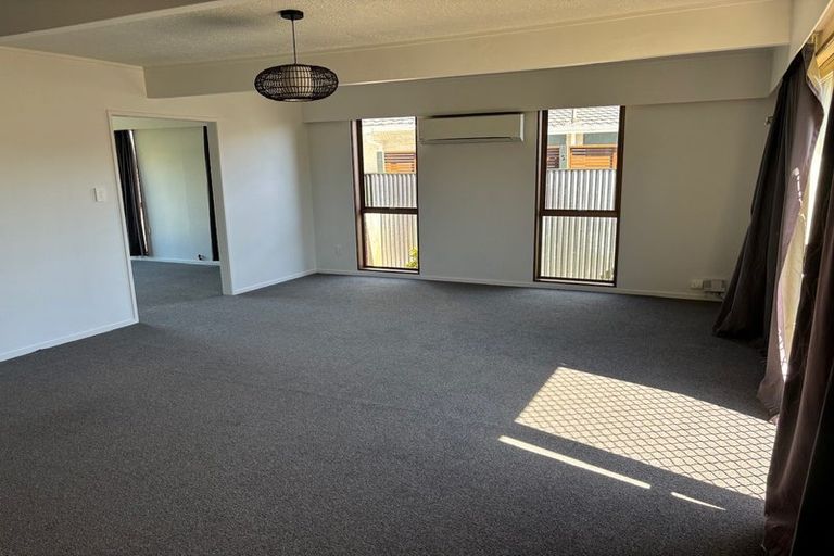 Photo of property in 6 Somerset Place, Taradale, Napier, 4112