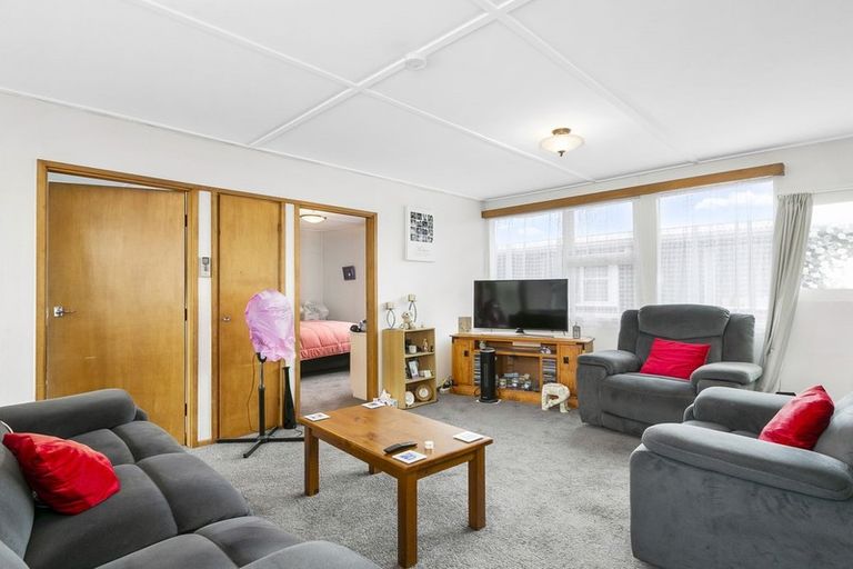 Photo of property in 122e Argyle Street, Mosgiel, 9024