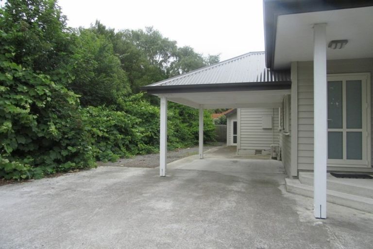 Photo of property in 1 Piko Crescent, Riccarton, Christchurch, 8041