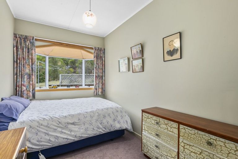 Photo of property in 152 Doctors Point Road, Waitati, 9085