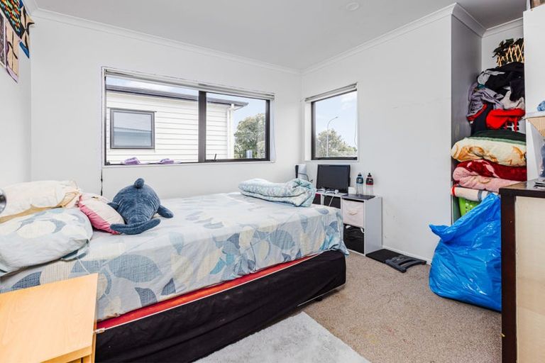 Photo of property in 184b Mahia Road, Wattle Downs, Auckland, 2103