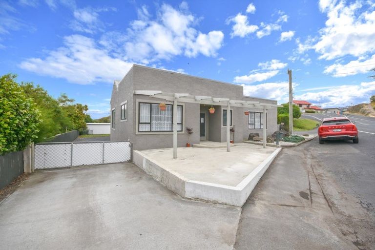 Photo of property in 18 Bath Street, Brighton, Dunedin, 9035