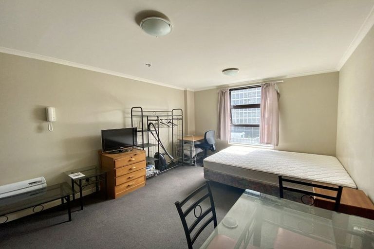 Photo of property in Aitken Street Apartments, 310/5 Aitken Street, Thorndon, Wellington, 6011