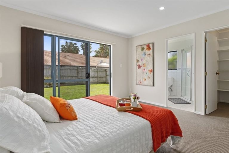 Photo of property in 31 Manor Park Drive, Pyes Pa, Tauranga, 3112