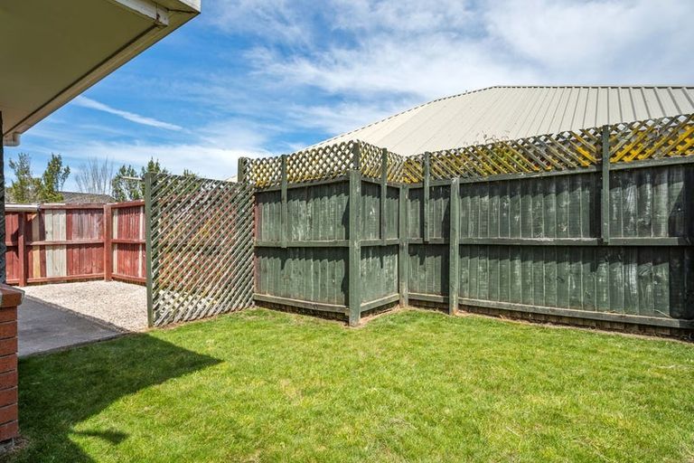 Photo of property in 189a Queenspark Drive, Parklands, Christchurch, 8083