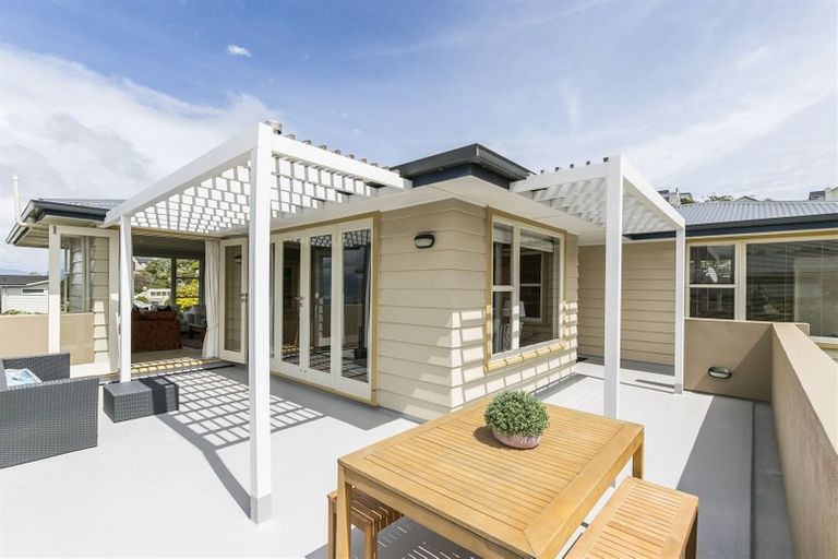 Photo of property in 59 Jubilee Road, Khandallah, Wellington, 6035