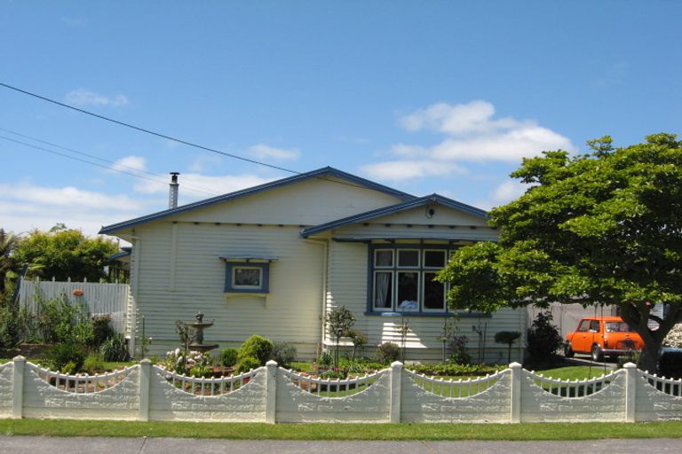 Photo of property in 45 Romilly Street, Westport, 7825