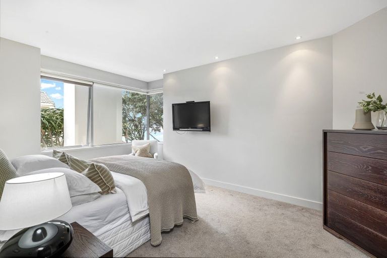 Photo of property in 359 Hibiscus Coast Highway, Orewa, 0931