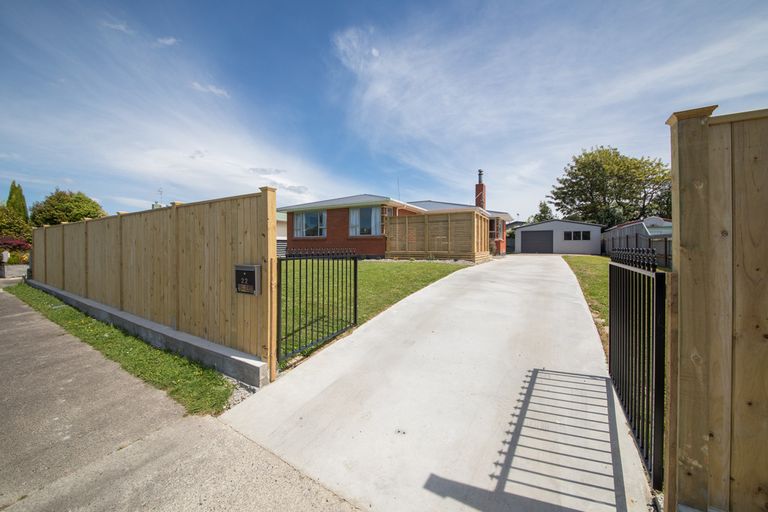 Photo of property in 22 Anakiwa Street, Kelvin Grove, Palmerston North, 4414