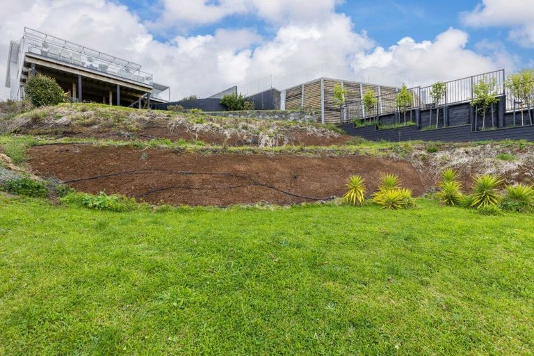 Photo of property in 8 Barton Street, Strandon, New Plymouth, 4312