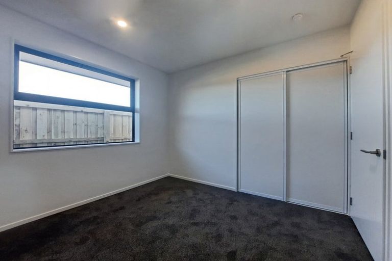 Photo of property in 27 Mehrtens Crescent, Woodend, 7691