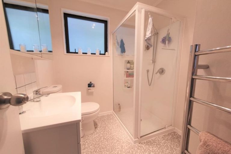 Photo of property in 1/24 Maclean Street, Wallaceville, Upper Hutt, 5018