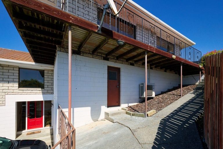 Photo of property in 72 Churchill Street, Kaikoura, 7300