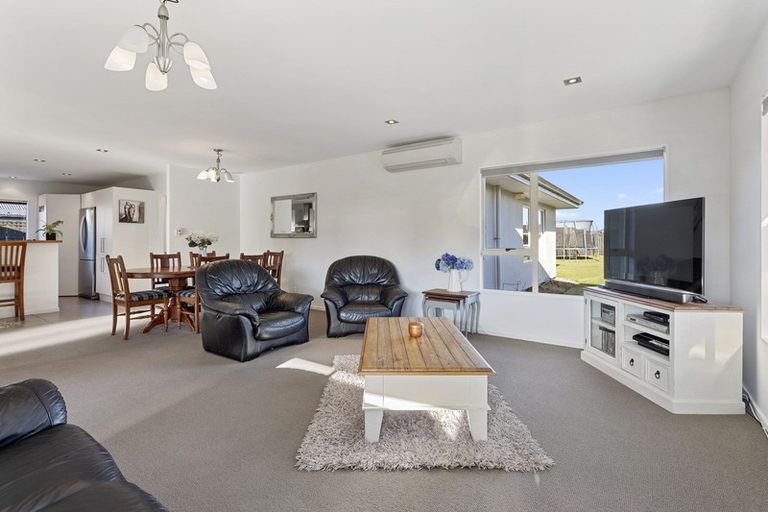 Photo of property in 22 Kowhai Street, Oxford, 7430