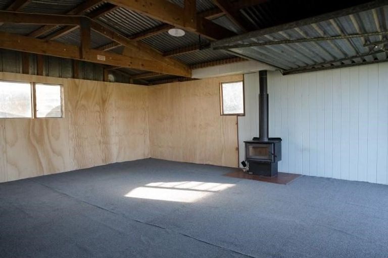 Photo of property in 142 Seddon Street, Patutahi, Gisborne, 4072