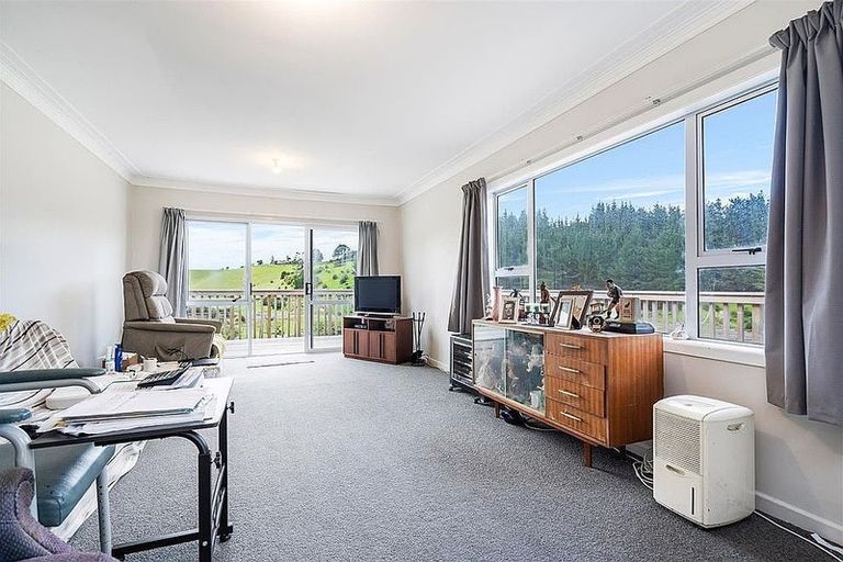 Photo of property in 533 Pataua South Road, Pataua South, Onerahi, 0192