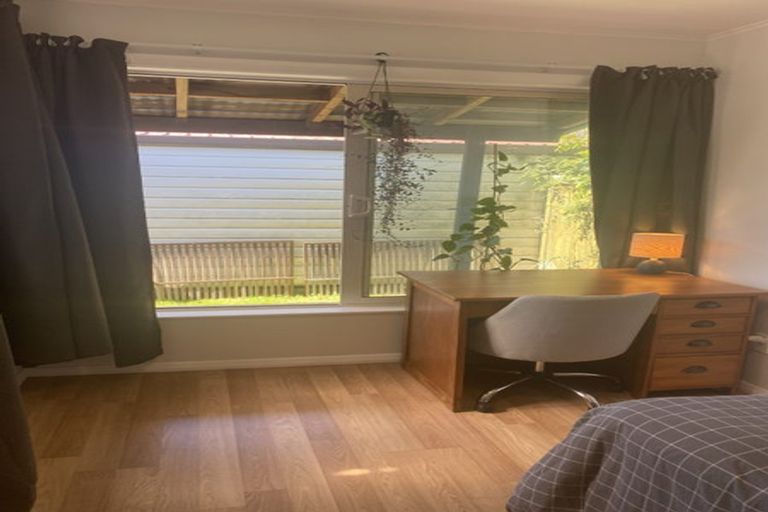 Photo of property in 21b Ward Street, Trentham, Upper Hutt, 5018