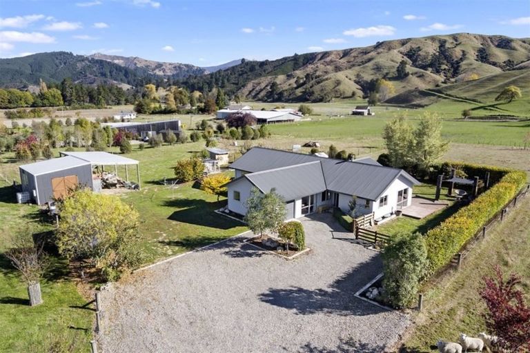 Photo of property in 971 Thorpe-orinoco Road, Thorpe, Wakefield, 7096