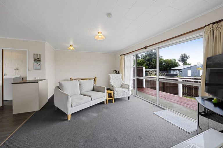 Photo of property in 1/1 Gardenia Avenue, Bell Block, New Plymouth, 4312