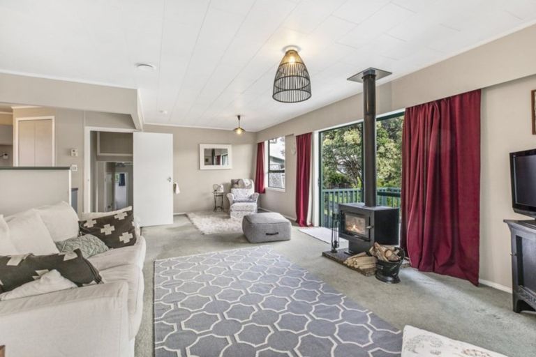 Photo of property in 21 Polandson Place, Opaheke, Papakura, 2113