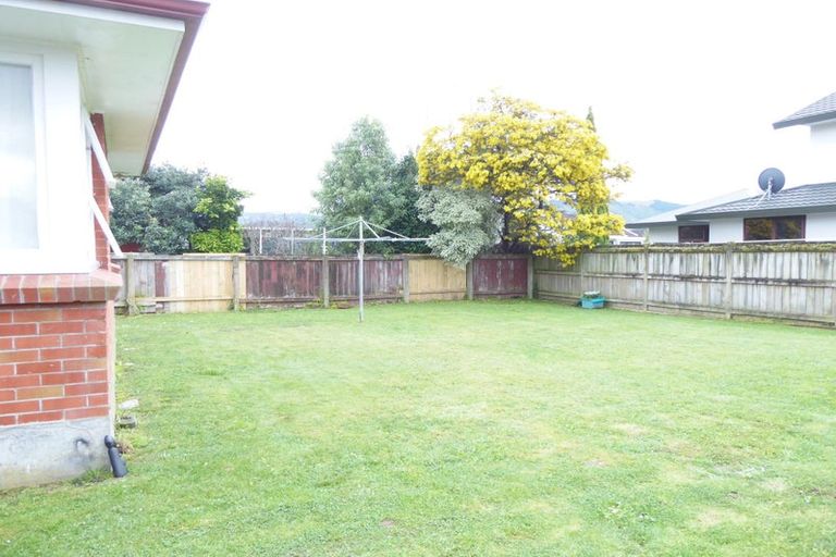 Photo of property in 5 Joseph Grove, Elderslea, Upper Hutt, 5018