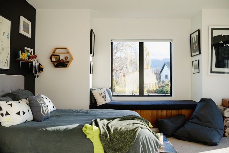 Photo of property in 1h Hoylake Street, Outram, 9019