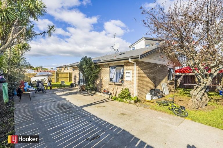 Photo of property in 157a Russell Road, Manurewa, Auckland, 2102